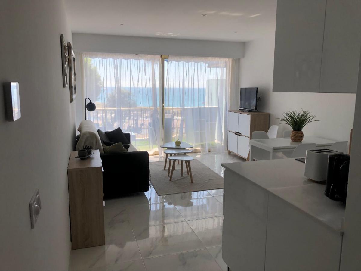 Front De Mer,Plage, Piscine, Parking Cagnes-sur-Mer Ngoại thất bức ảnh
