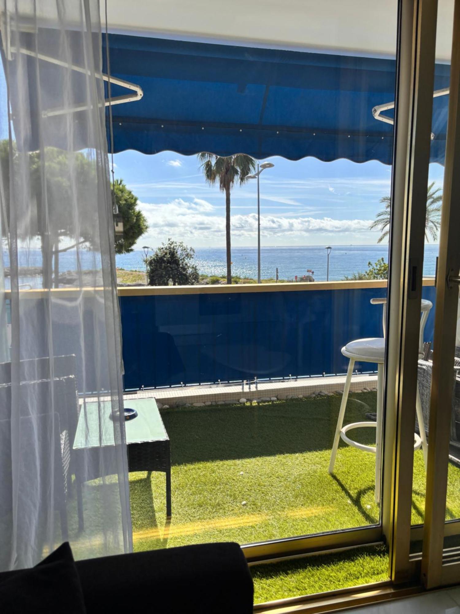 Front De Mer,Plage, Piscine, Parking Cagnes-sur-Mer Ngoại thất bức ảnh