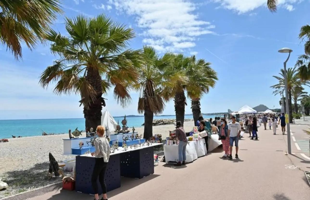 Front De Mer,Plage, Piscine, Parking Cagnes-sur-Mer Ngoại thất bức ảnh